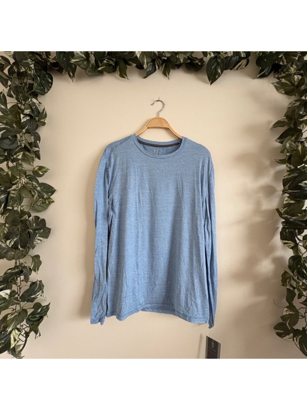 Free Country Microtech Chill Long Sleeve Crewneck Shirt Blue Sky NWT Men’s Sz L